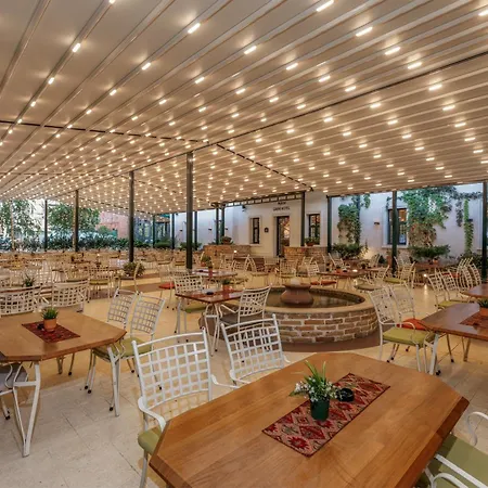 Garni Zavicaj Hotell 4*