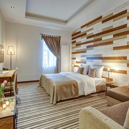 Hotell Garni Zavicaj 4*