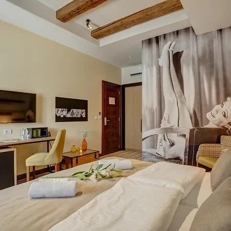 Hotel Garni Zavicaj 4*